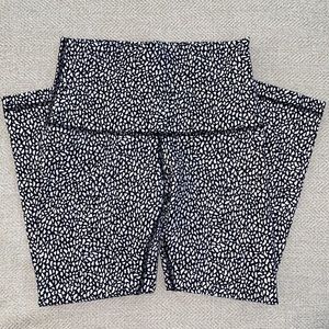 Lululemon Wunder Under Miss Mosaic High Rise Crop Leggings size 6
